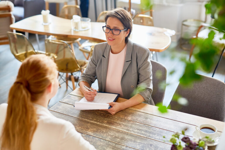 hiring-waitress