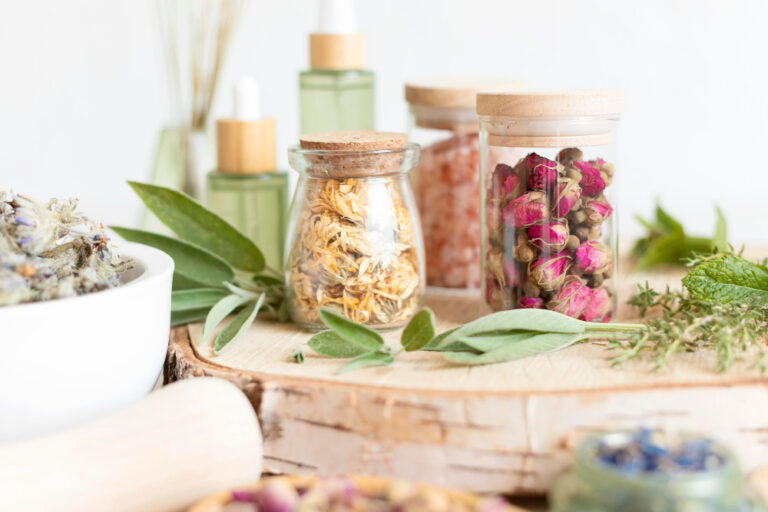 botanical-blends-herbs-essencial-oils-naturopathy