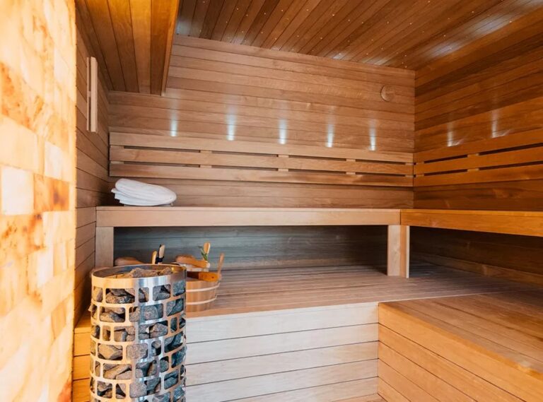 sauna.jpg