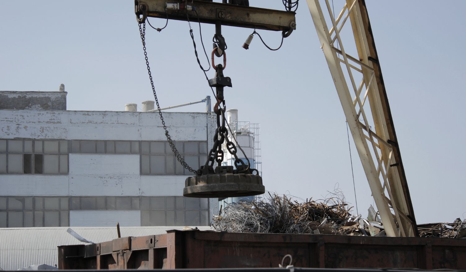 Aplicatii pentru magnetii de ridicat sarcini