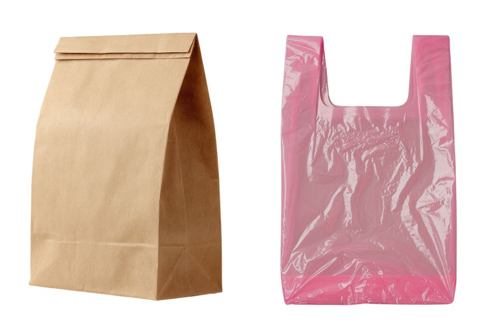 Pungi de hârtie sau pungi din plastic ce alegi pentru o imagine mai bună a afacerii